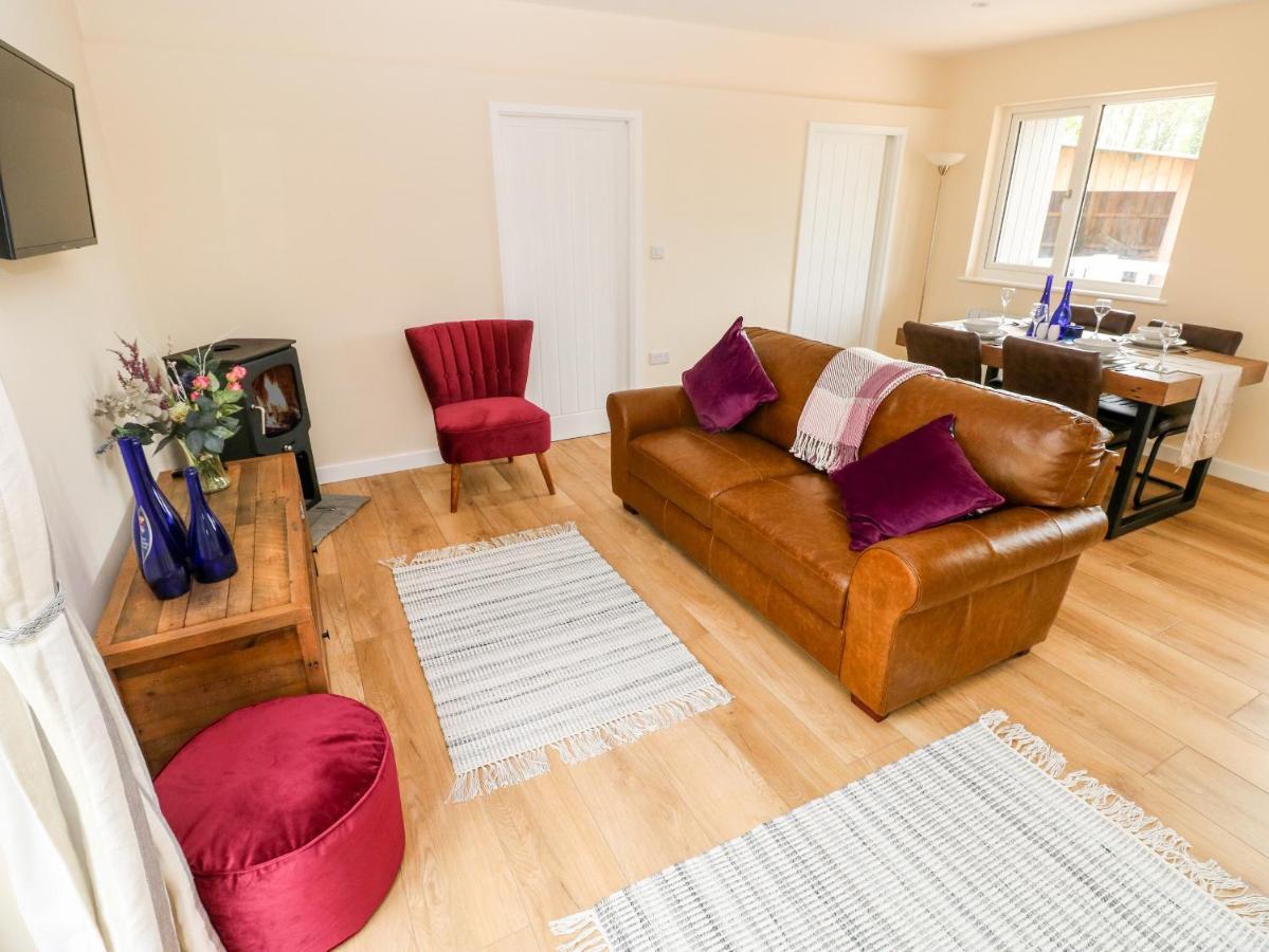 Ramsey Lodge Bier Wood Lodges Tenby Dış mekan fotoğraf